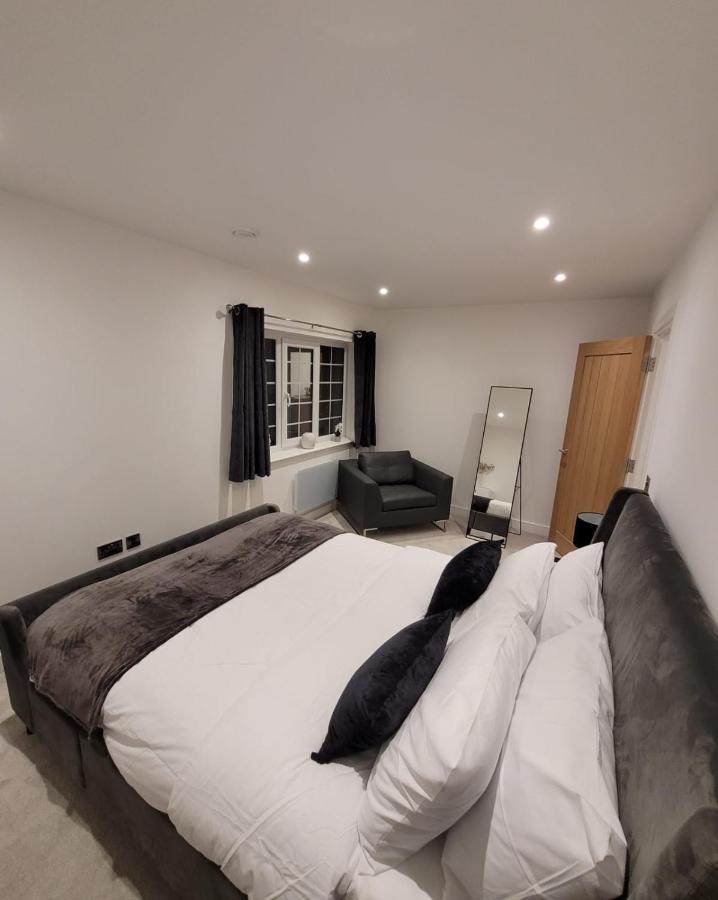 Luxury 1 Bed Apartment In The Centre Of Rochester Wainscot Kültér fotó