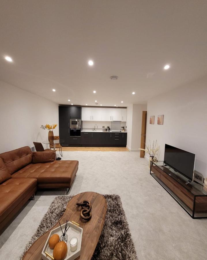 Luxury 1 Bed Apartment In The Centre Of Rochester Wainscot Kültér fotó