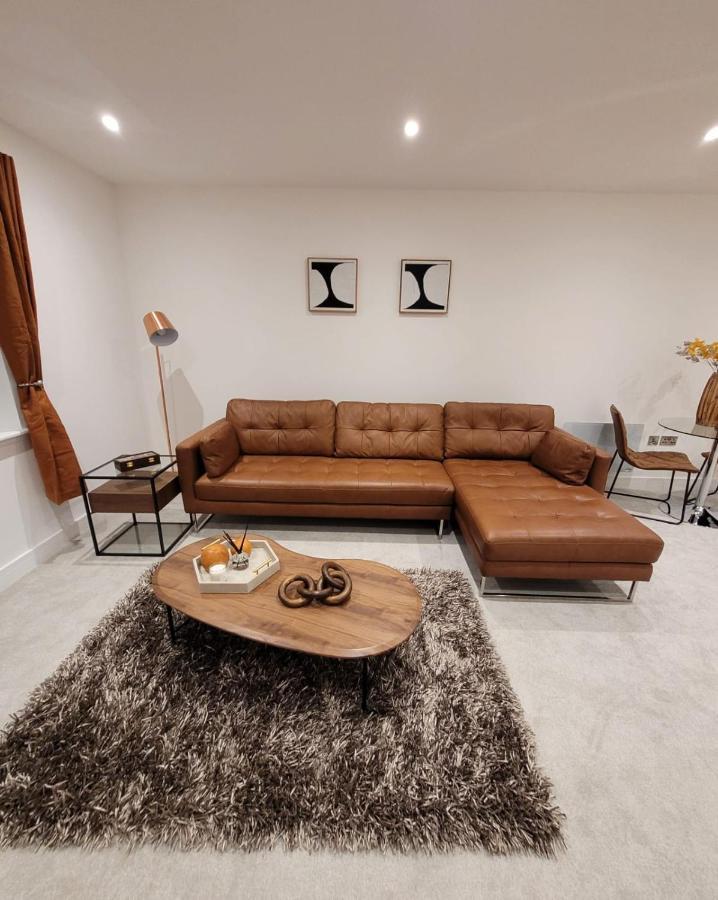 Luxury 1 Bed Apartment In The Centre Of Rochester Wainscot Kültér fotó